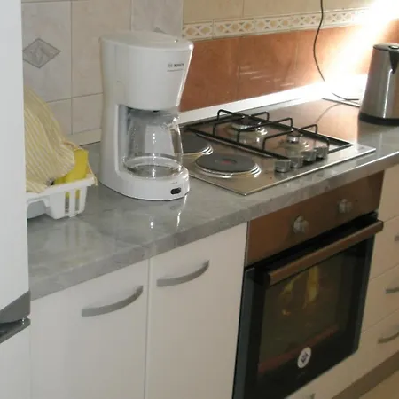 Vava * بودْسْتغانا