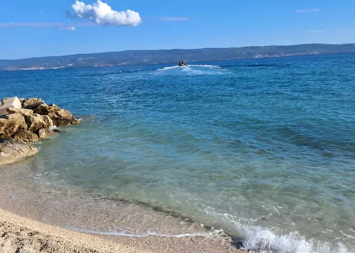Vava Apartament Podstrana