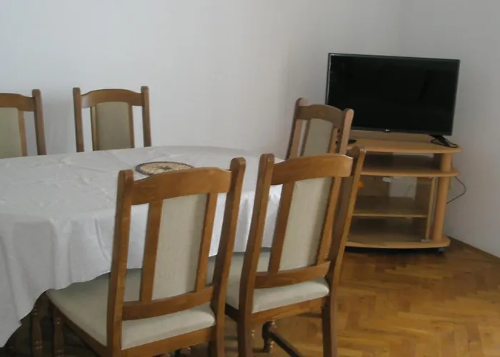 Vava Apartament Podstrana