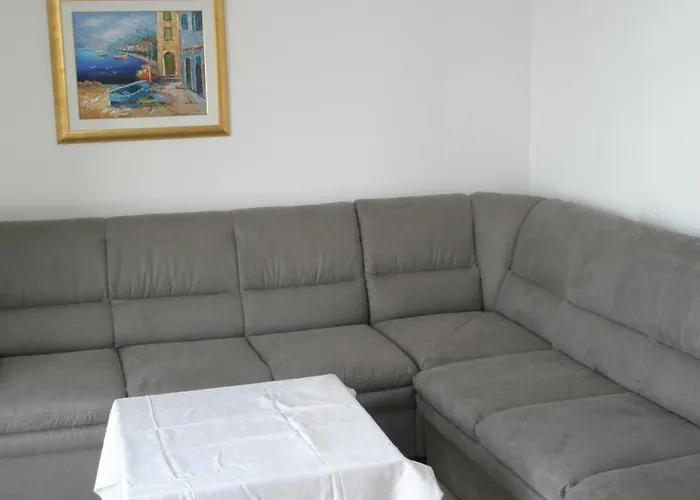 Vava Apartament Podstrana