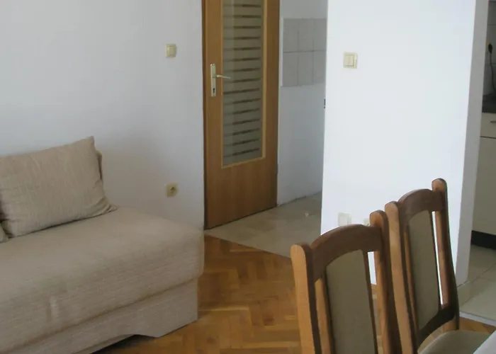 Vava Apartament Podstrana